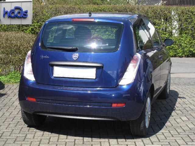Gebraucht Lancia Ypsilon 60 PS (44 kW) 2009 Blau metallic Kleinwagen