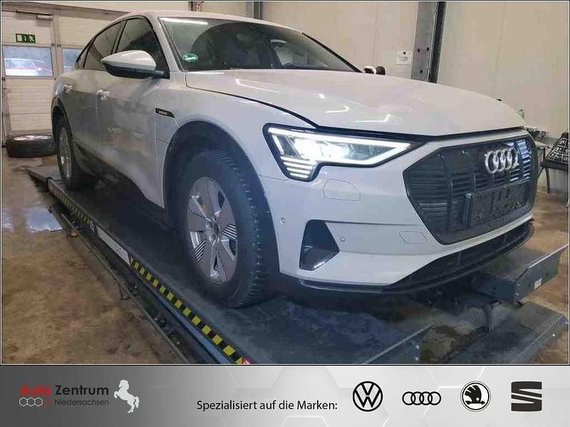 Gebraucht Audi e-tron Sportback Advanced 300 kW (408 PS) 2022 Grau SUV