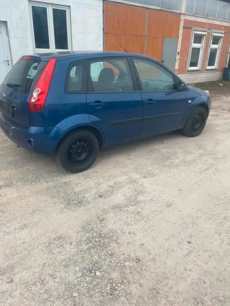 Usata Ford Fiesta 79 CV (58 kW) 2008 Blu Utilitaria