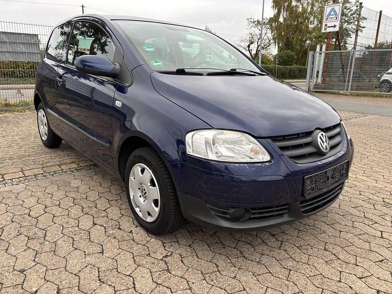 Blau Gebraucht 2005 VW Fox Kleinwagen | 1.200 € (Guter Preis) - Bild 1/4