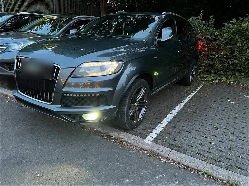 Gebraucht Audi Q7 245 PS (180 kW) 2012 Grau SUV