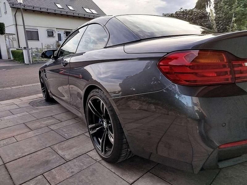 Gebraucht BMW M4 Cabriolet 431 PS (317 kW) 2016 Grau Cabrio