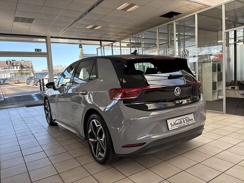 Gebraucht VW ID.3 Pro Performance 150 kW (204 PS) 2023 Grau Kleinwagen