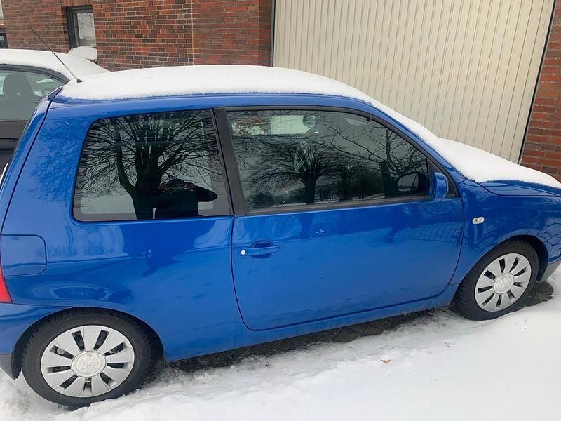 Gebraucht VW Lupo 61 PS (44 kW) 2001 Blau Kleinwagen