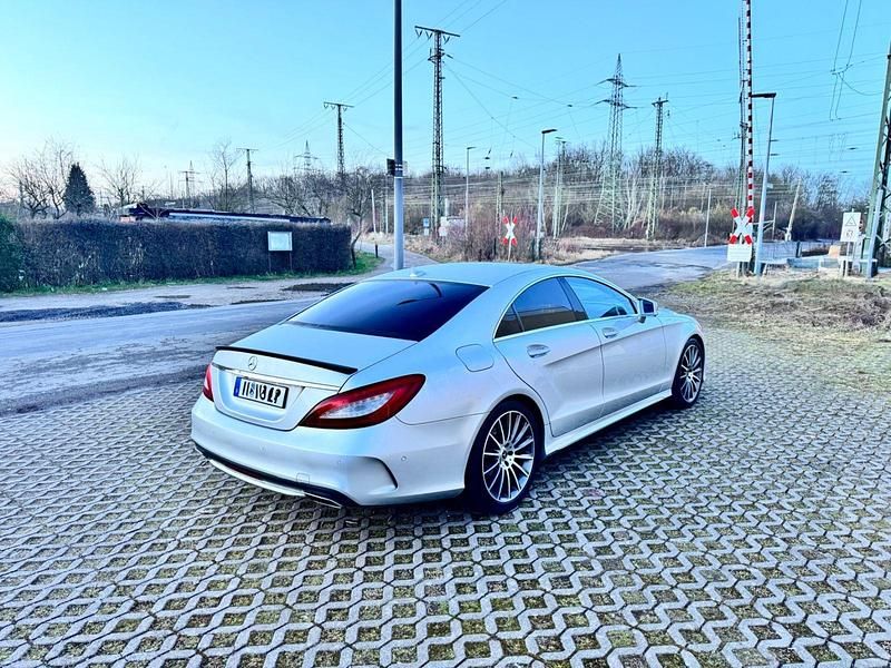Gebraucht Mercedes CLS350 258 PS (189 kW) 2015 Silber Coupé