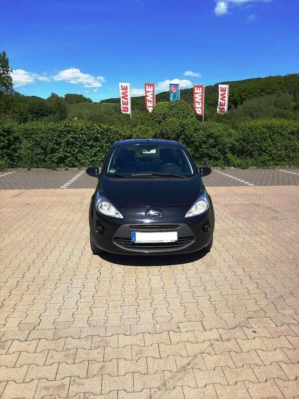 Schwarz Gebraucht 2012 Ford Ka Champions Edition Kleinwagen | 1.999 € (Superpreis) - Bild 1/4