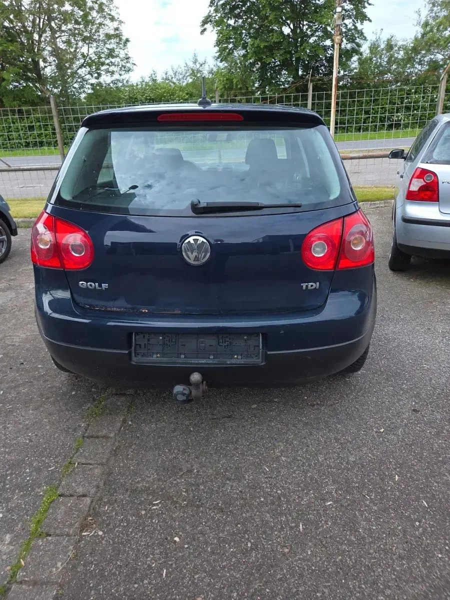 Gebraucht VW Golf V 105 PS (77 kW) 2007 Blau Limousine