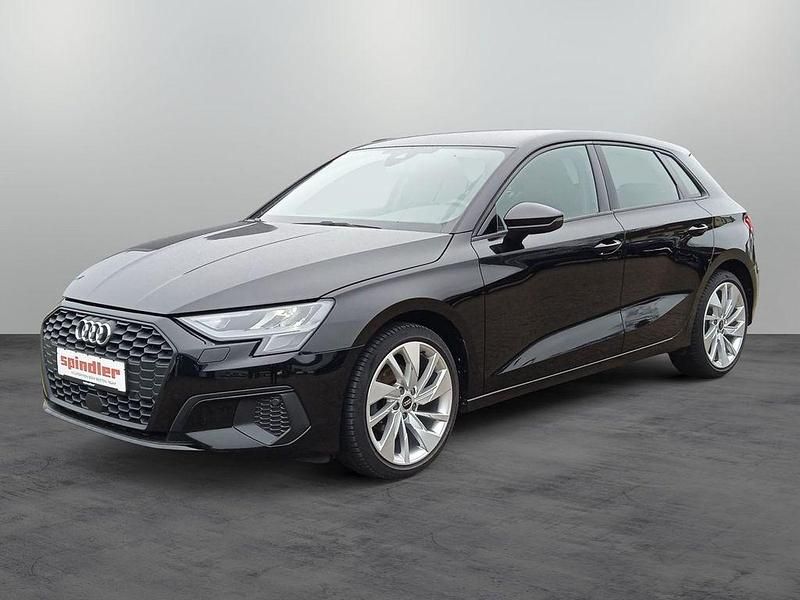 Gebraucht Audi A3 S-Line 150 PS (110 kW) 2023 Brillantschwarz Limousine