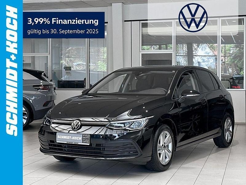 Schwarz Gebraucht 2024 VW Golf VIII Life Limousine | 26.850 € (Fairer Preis) - Bild 1/4