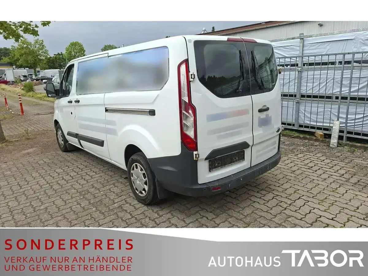 Gebraucht Ford Transit Custom 131 PS (96 kW) 2017 Frozen white Van