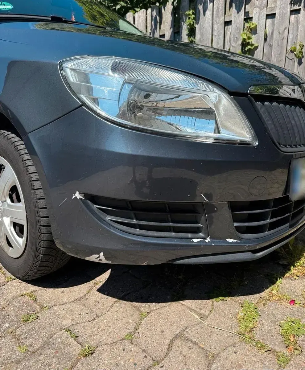Gebraucht Skoda Fabia Active 69 PS (50 kW) 2012 Grau Kleinwagen
