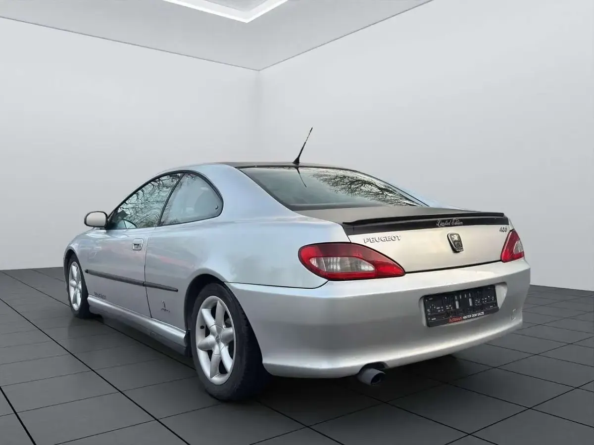 Gebraucht Peugeot 406 Coupe 136 PS (100 kW) 2003 Silber Coupé