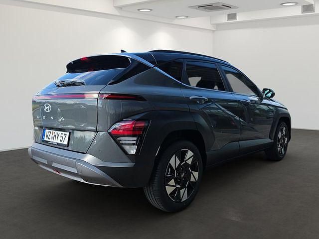 Neu Hyundai Kona Prime 137 PS (100 kW) 2025 Purple (ecotronic gray / abyss black ...) SUV