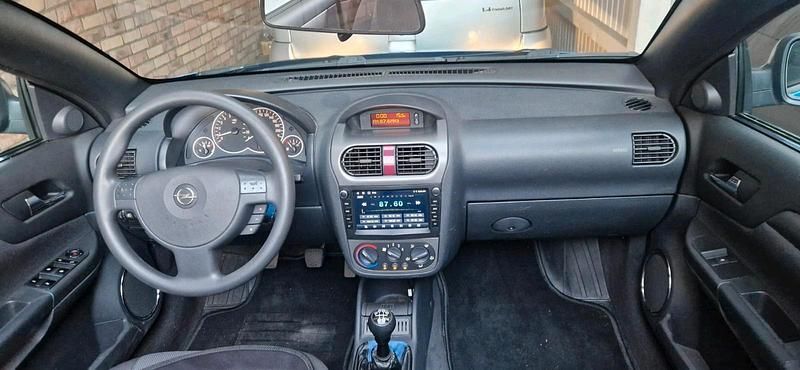 Gebraucht Opel Tigra 90 PS (66 kW) 2007 Blau Cabrio