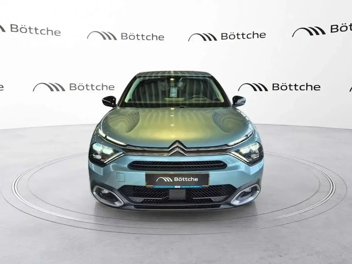 Gebraucht Citroën C4 PureTech 131 PS (96 kW) 2023 Lackierung olbia blau/typ aussenverkleidung metalliclackierung Limousine