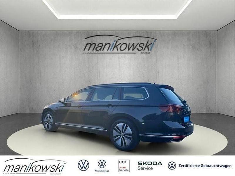 Gebraucht VW Passat Business 218 PS (160 kW) 2020 Mangangrau metallic Kombi