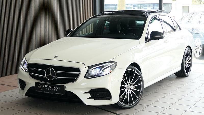 Usata Mercedes E400 340 CV (250 kW) 2019 Bianco Berlina
