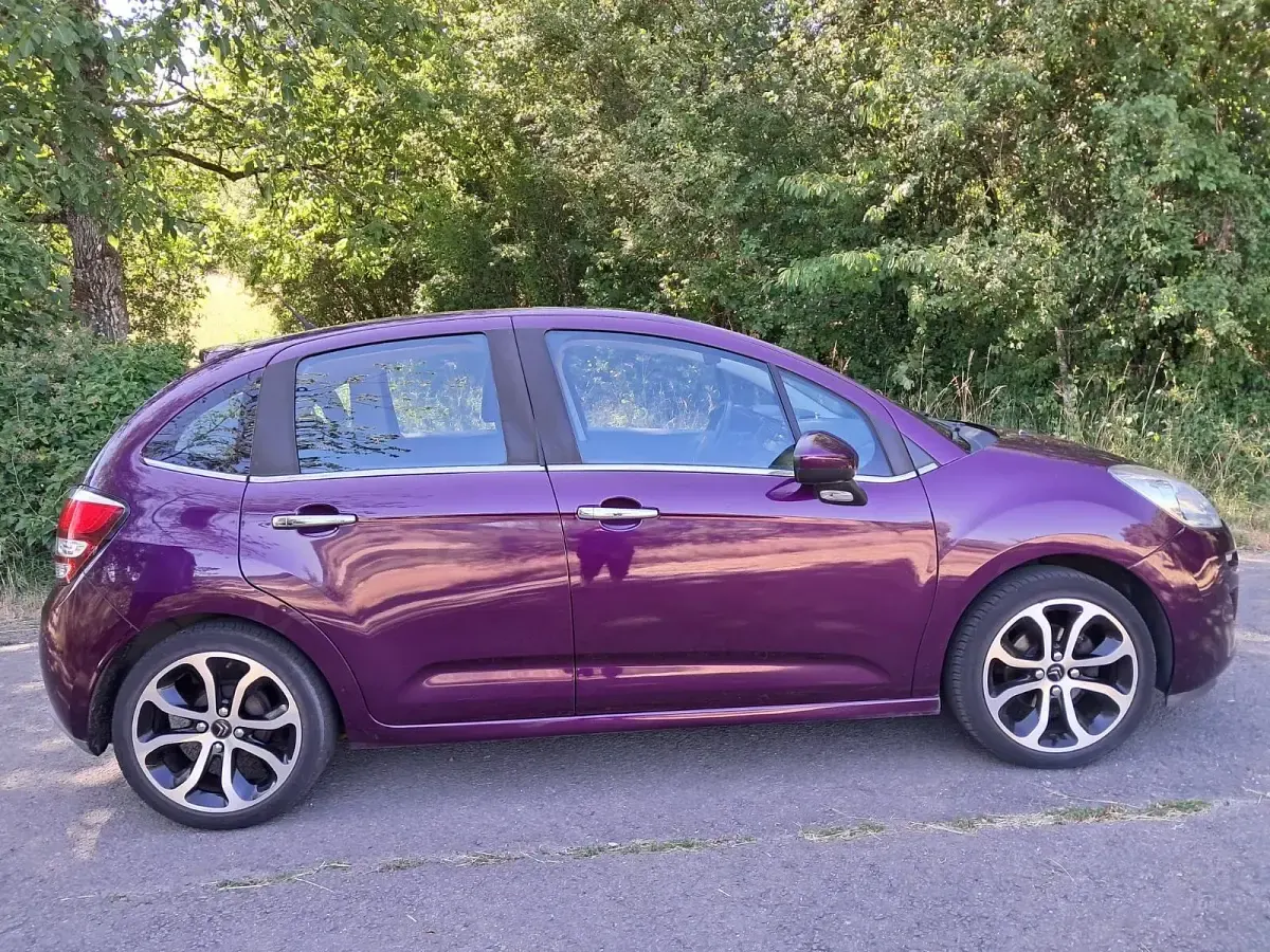 Gebraucht Citroën C3 82 PS (60 kW) 2015 Violet Limousine