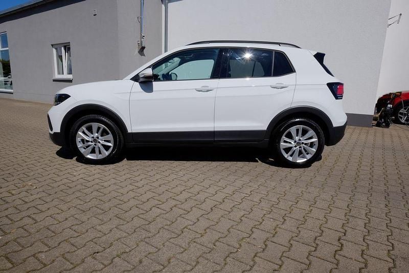 Weiß Gebraucht 2024 VW T-Cross Life SUV | 23.990 € (Fairer Preis) - Bild 1/4