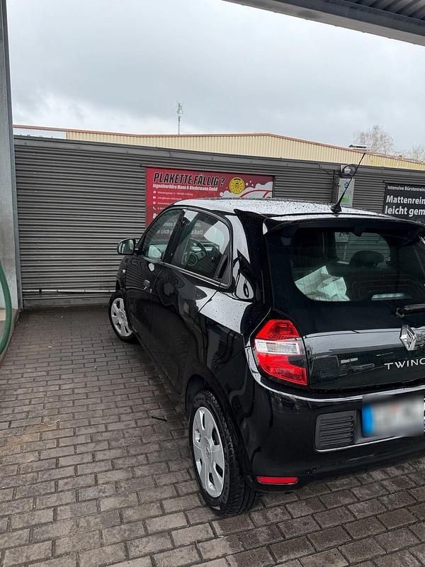 Gebraucht Renault Twingo 71 PS (52 kW) 2015 Schwarz Kleinwagen