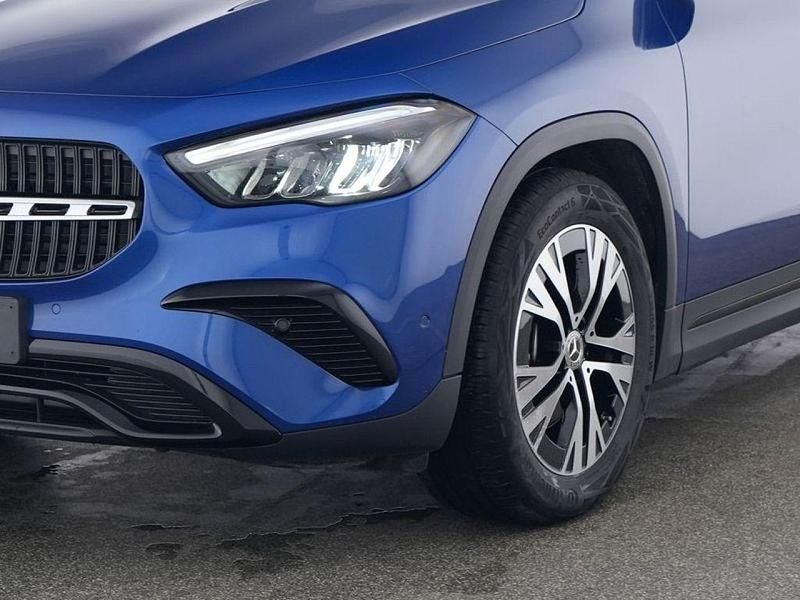 Gebraucht Mercedes GLA220 Progressive 190 PS (139 kW) 2023 Blau SUV