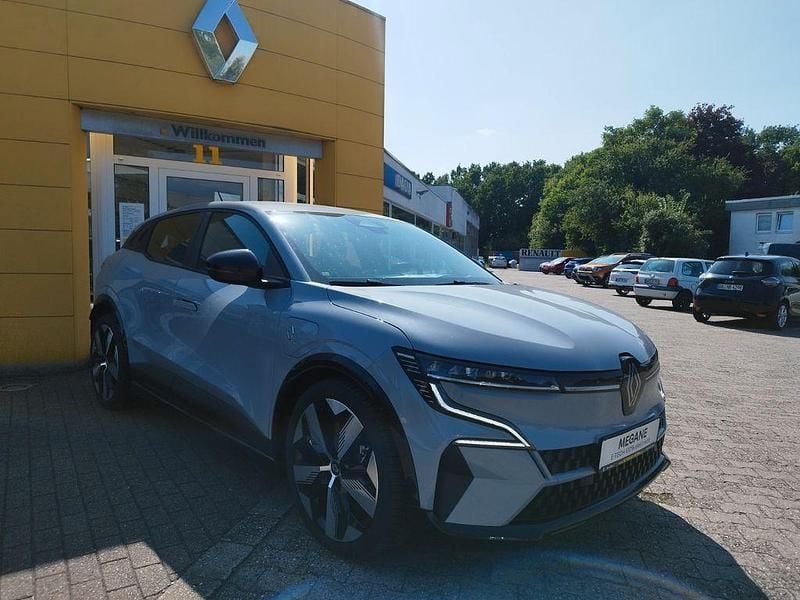 Second-hand Renault Megane E-Tech Evolution 160 kW (218 CP) 2024 Gri Berlinǎ