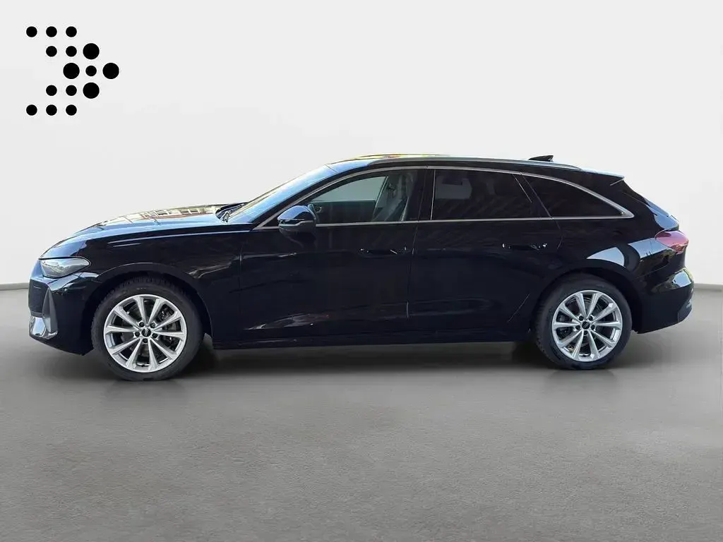 Gebraucht Audi A5 Sport 204 PS (150 kW) 2025 Mythosschwarz metallic Kombi