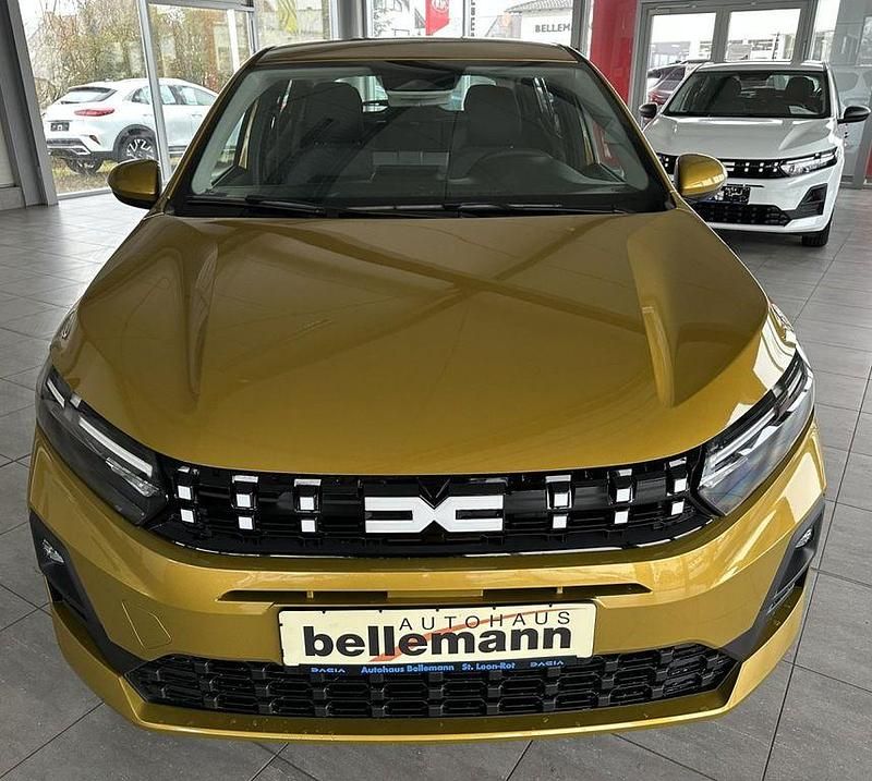Neu Dacia Sandero Expression 101 PS (74 kW) 2026 Gelb Limousine