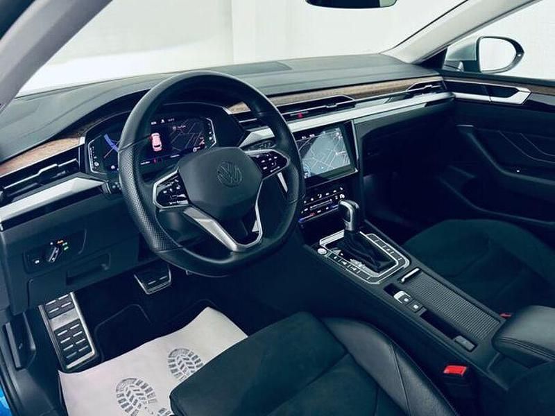 Gebraucht VW Arteon Elegance 218 PS (160 kW) 2022 Blau Limousine