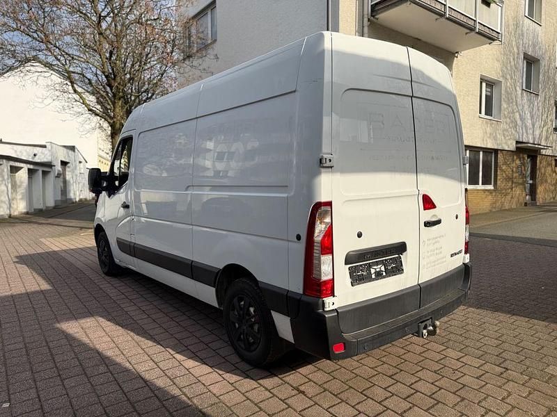Gebraucht Renault Master 131 PS (96 kW) 2019 Weiß Van / Kleinbus