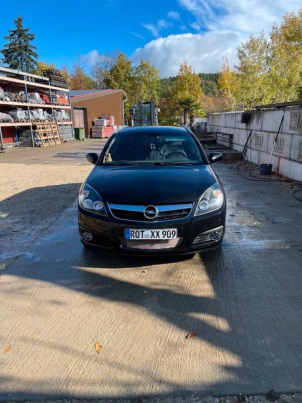 Schwarz Gebraucht 2008 Opel Signum Kleinwagen | 4.000 € (Teuer) - Bild 1/4