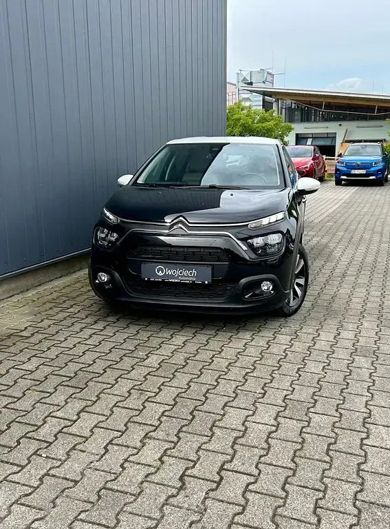 Gebraucht Citroën C3 PureTech 82 PS (60 kW) 2024 Schwarz Limousine