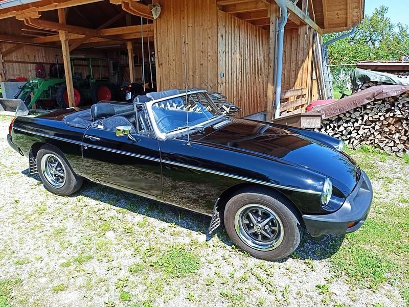 Schwarz Gebraucht 1978 MG B Cabrio | 9.600 € - Bild 1/4