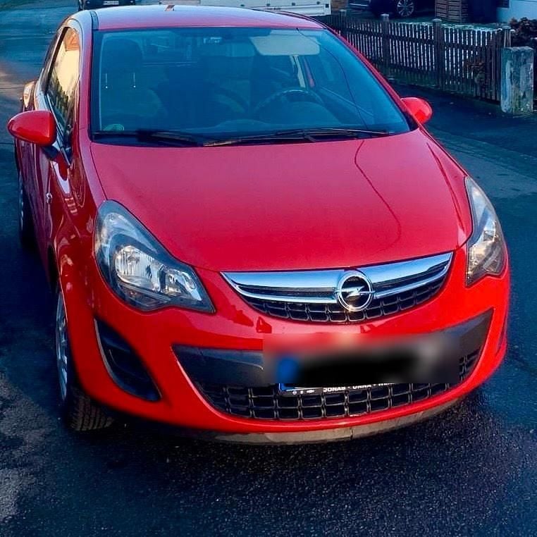 Gebraucht Opel Corsa 69 PS (50 kW) 2014 Rot Kleinwagen