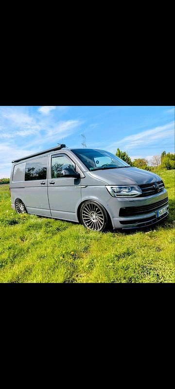Grau Gebraucht 2019 VW Transporter Van | 35.250 € - Bild 1/4
