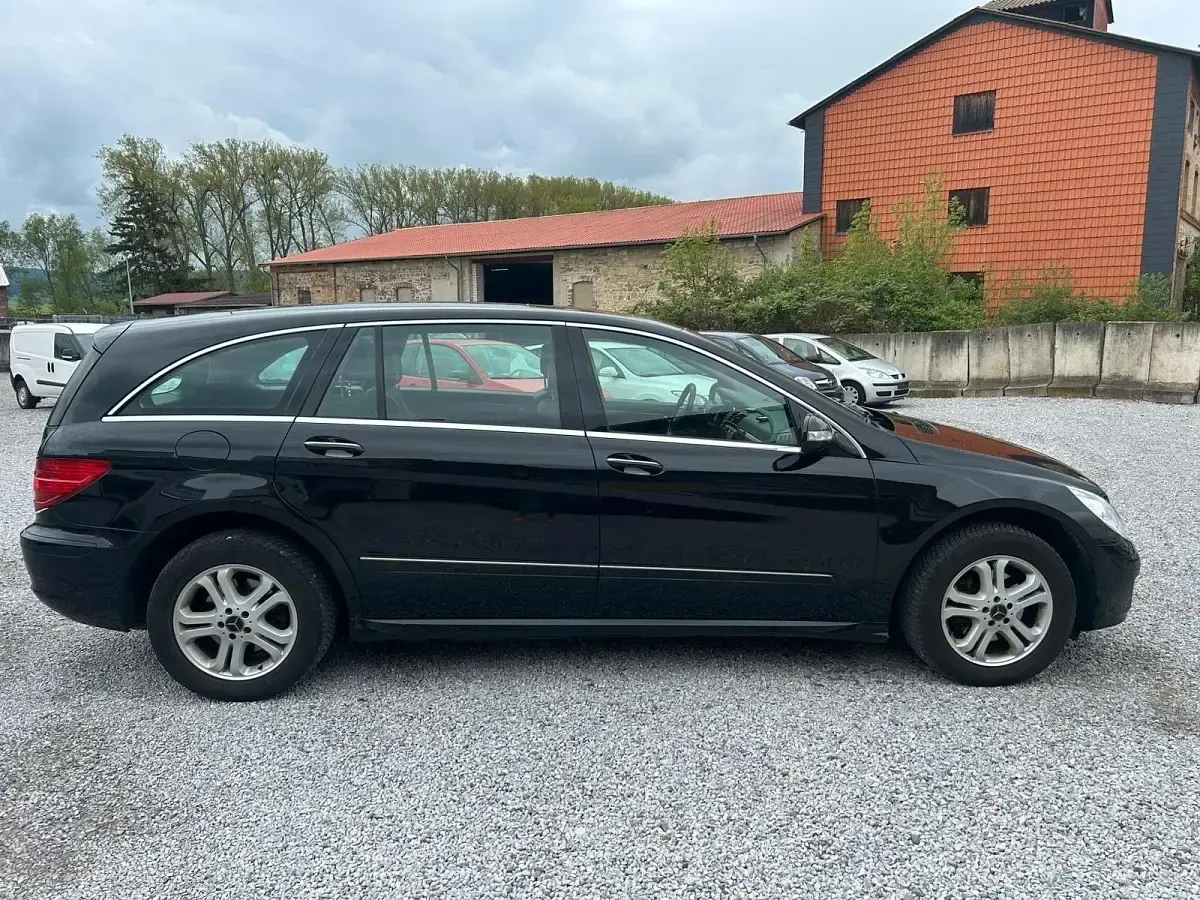 Gebraucht Mercedes R350 272 PS (200 kW) 2007 Schwarz Van / Kleinbus