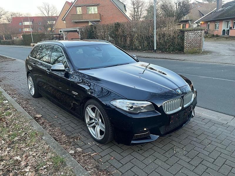Gebraucht BMW M550 Performance 381 PS (280 kW) 2015 Schwarz Limousine