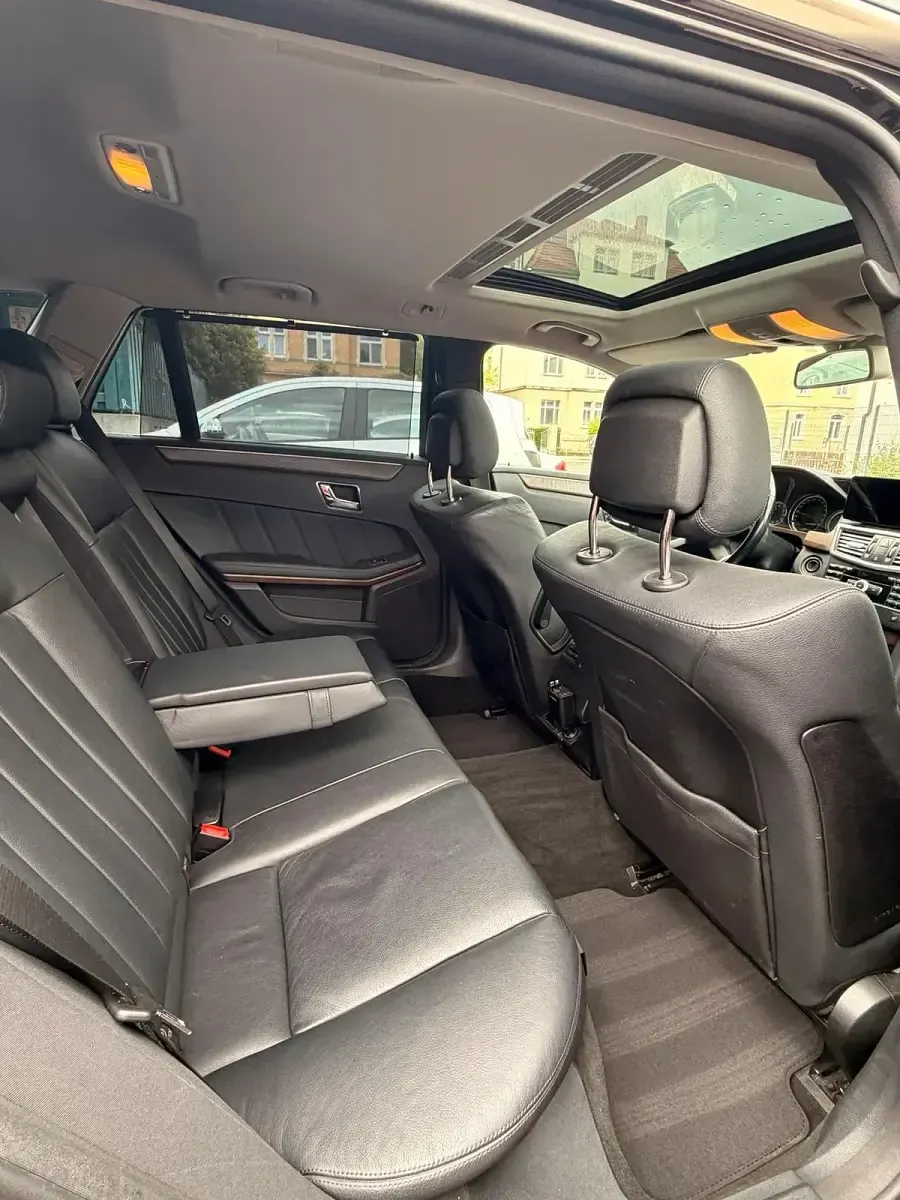 Gebraucht Mercedes E250 204 PS (150 kW) 2009 Schwarz Kombi