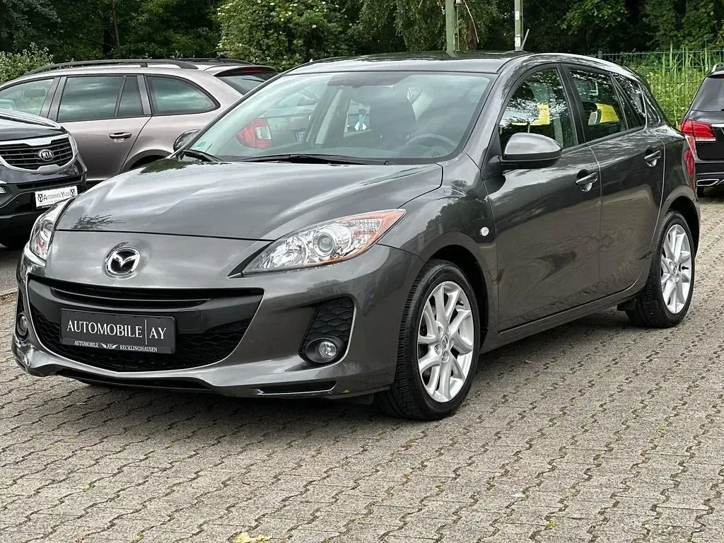 Gebraucht Mazda 3 Edition 105 PS (77 kW) 2011 Limousine