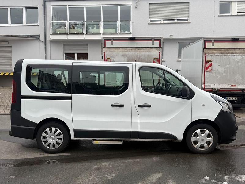 Gebraucht Nissan NV300 Premium Edition 125 PS (91 kW) 2017 Weiß Van