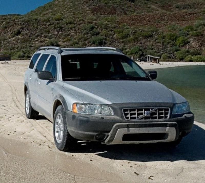 Grün Gebraucht 2006 Volvo XC70 SUV | 8.900 € - Bild 1/1