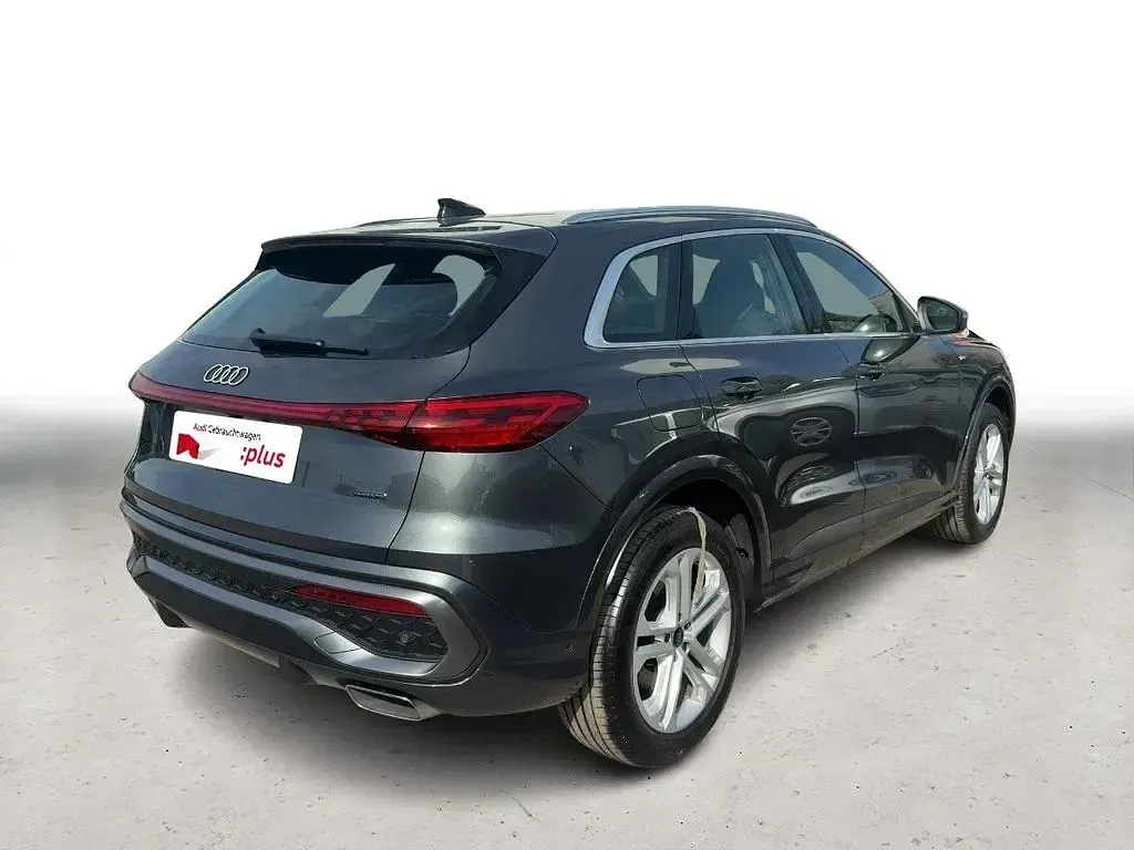 Gebraucht Audi Q5 Ambiente 204 PS (150 kW) 2025 Grau SUV