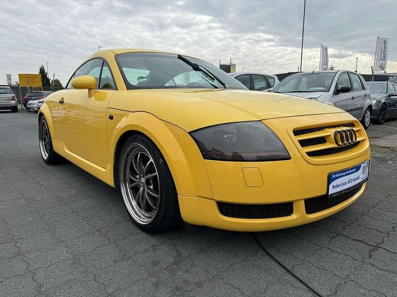 Imolagelb Gebraucht 2002 Audi TT Coupé | 11.800 € - Bild 1/4