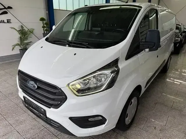 Gebraucht Ford Transit Custom 131 PS (96 kW) 2018 Weiß Limousine