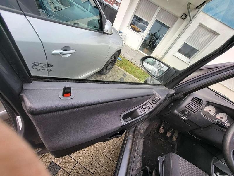 Gebraucht Opel Zafira Njoy 101 PS (74 kW) 2005 Van / Kleinbus