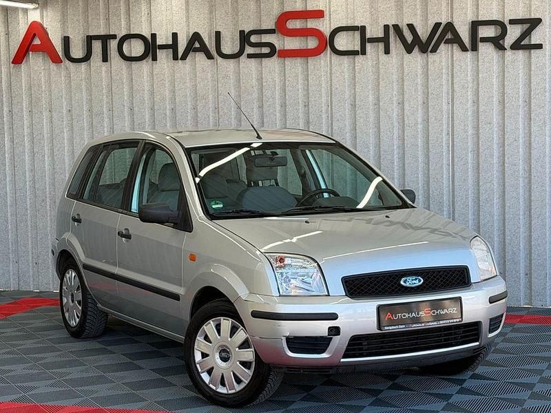 Gebraucht Ford Fusion Ambiente 80 PS (58 kW) 2003 Polarsilber metallic Kleinwagen