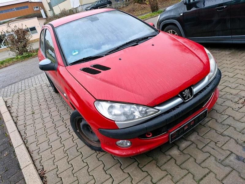 Rot Gebraucht 2006 Peugeot Expert Van | 470 € - Bild 1/4