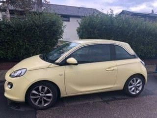 Gelb Gebraucht 2016 Opel Adam Glam Kleinwagen | 8.250 € (Etwas zu teuer) - Bild 1/4