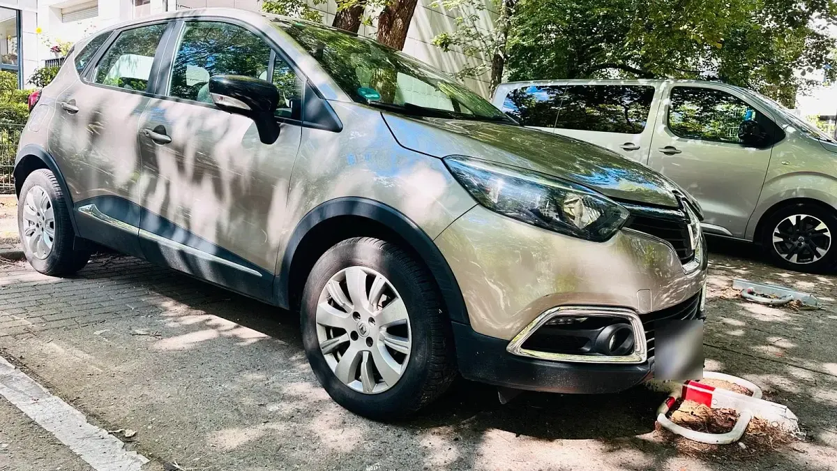Gebraucht Renault Captur 90 PS (66 kW) 2015 Grau SUV