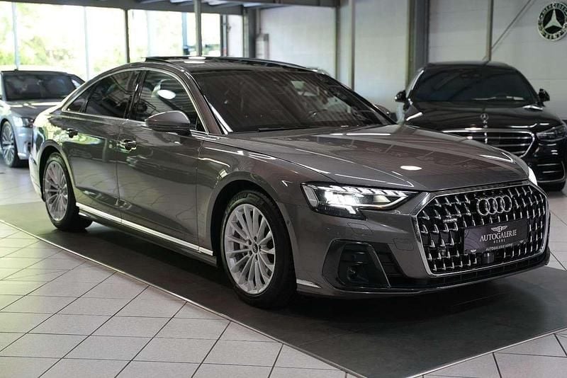 Usata Audi A8 340 CV (250 kW) 2022 Grigio Berlina
